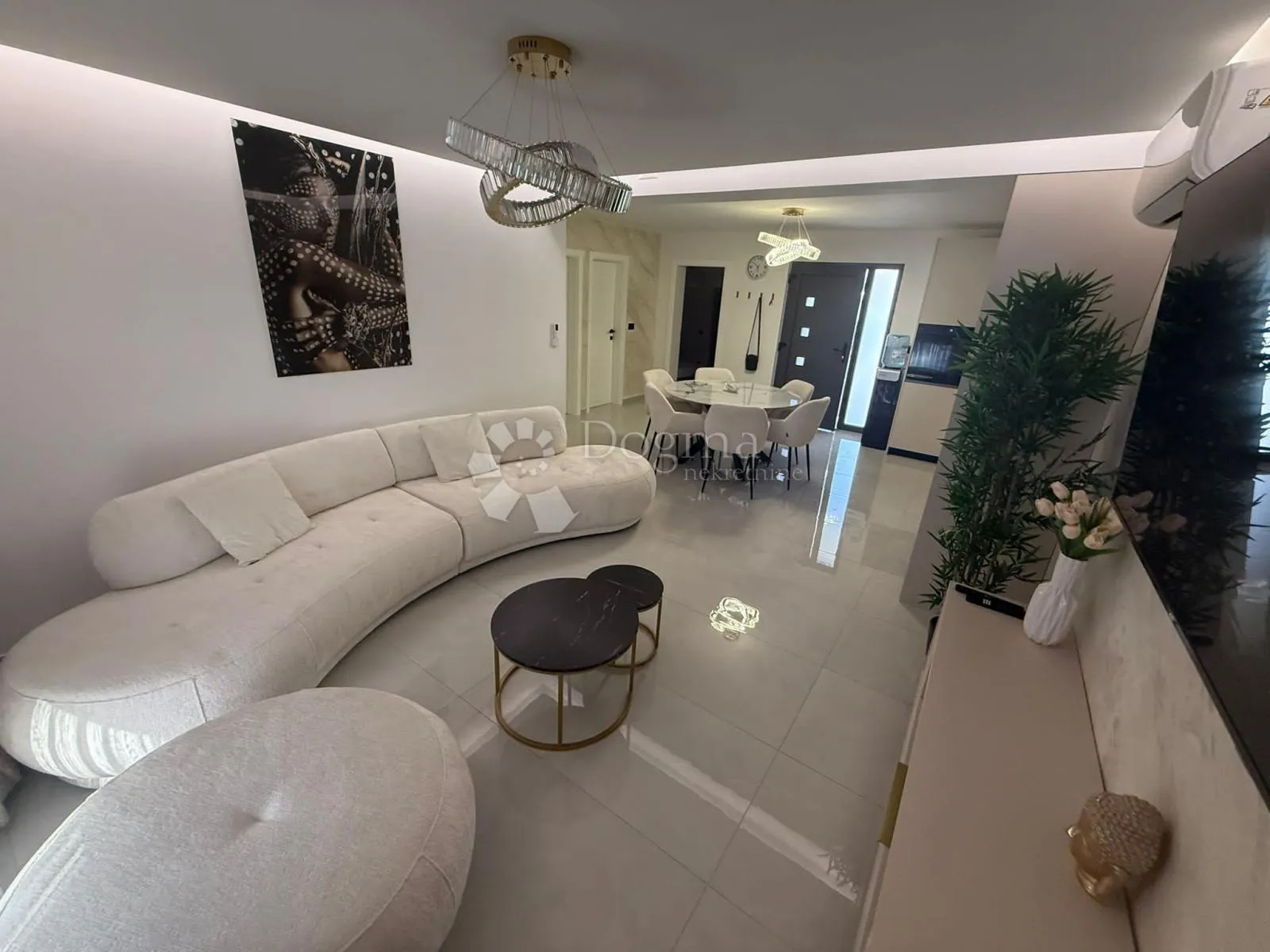 moderna vila sa bazenom na otoku viru top lokacija - slika 11