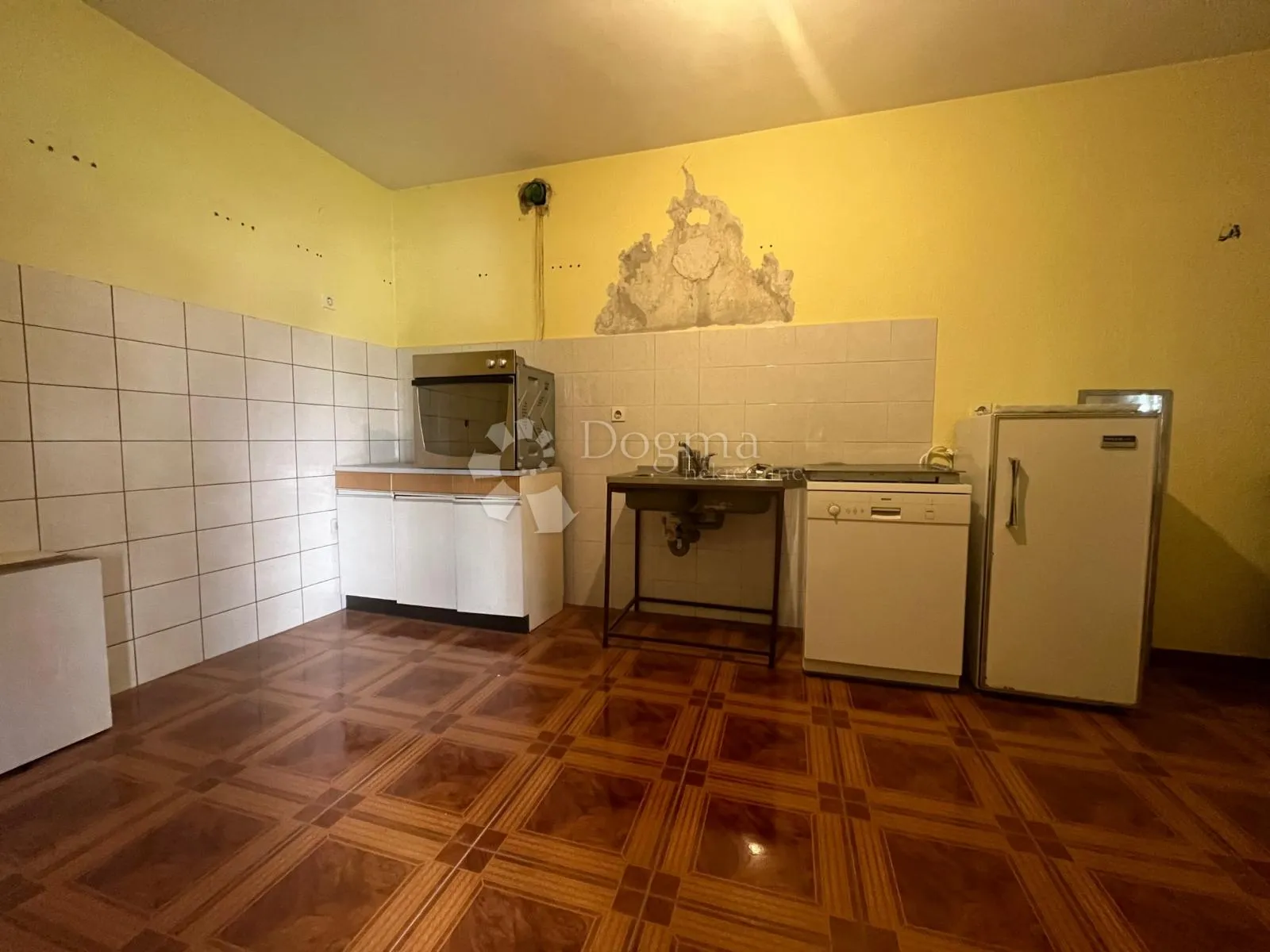 zamet, obiteljska kuća na 4 etaže - slika 5