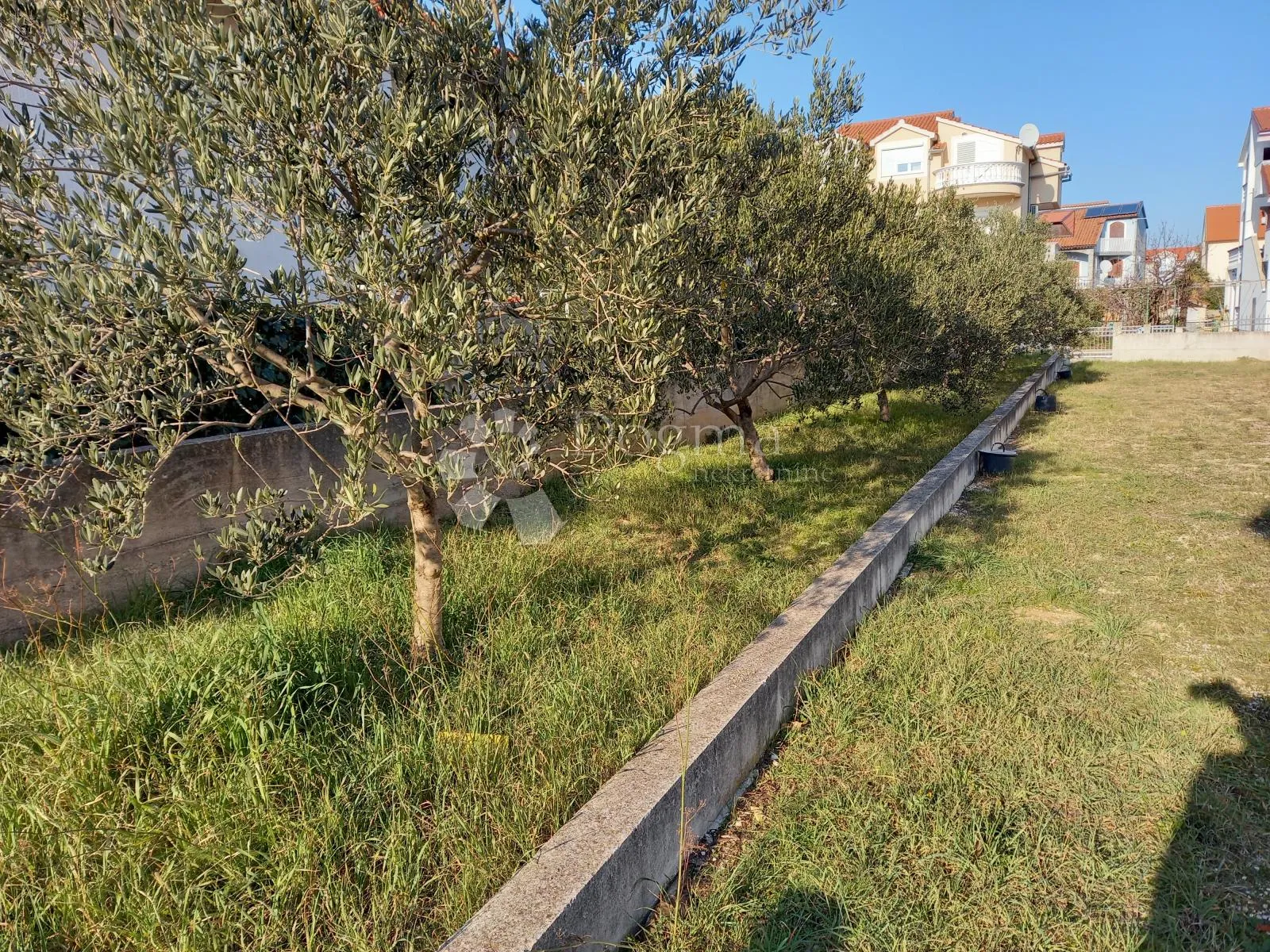 vodice - kuća 800 m2 odlična prilika - slika 6