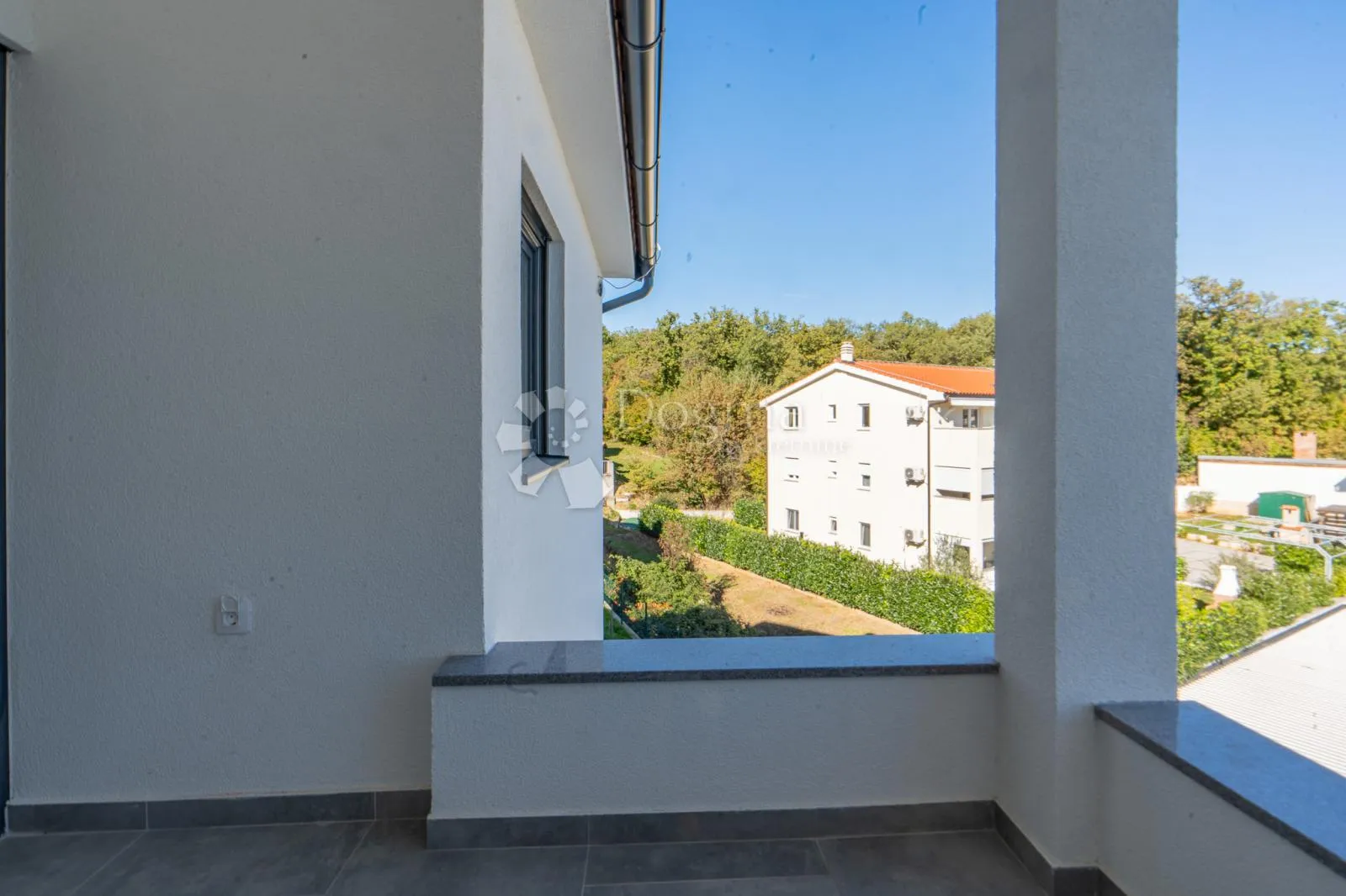 apartman u novogradni - uvala soline - slika 6