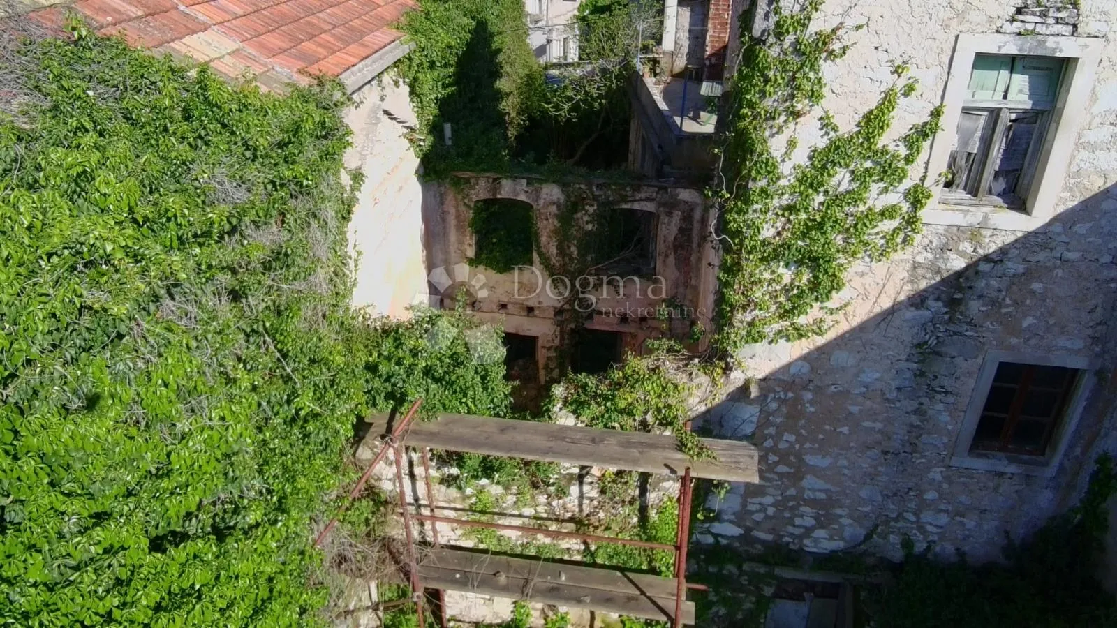 kamena autentična kuća za renovaciju, blato centar, otok korčula - slika 7