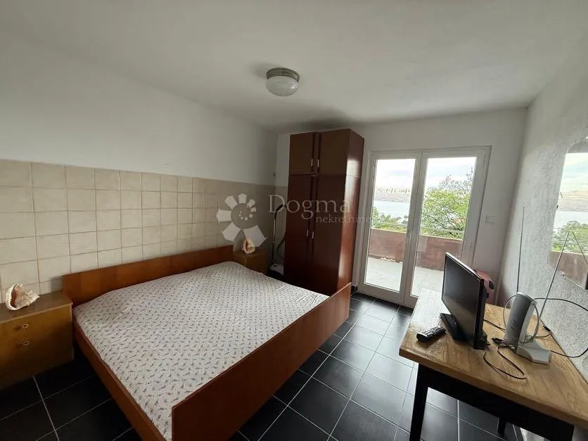 apartman s panoramskim pogledom centar - slika 11