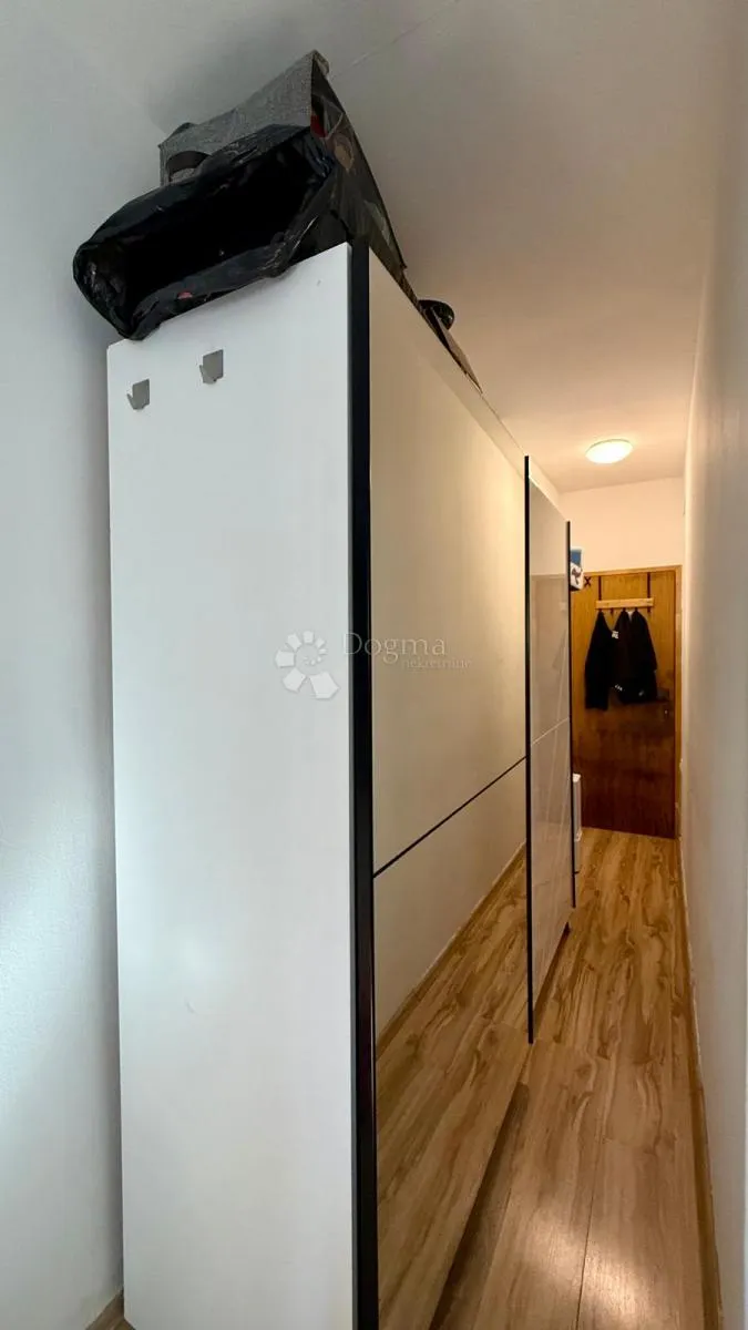 uredan dvosoban stan 55,03 m² u mirnoj zgradi s tri stana - slika 16
