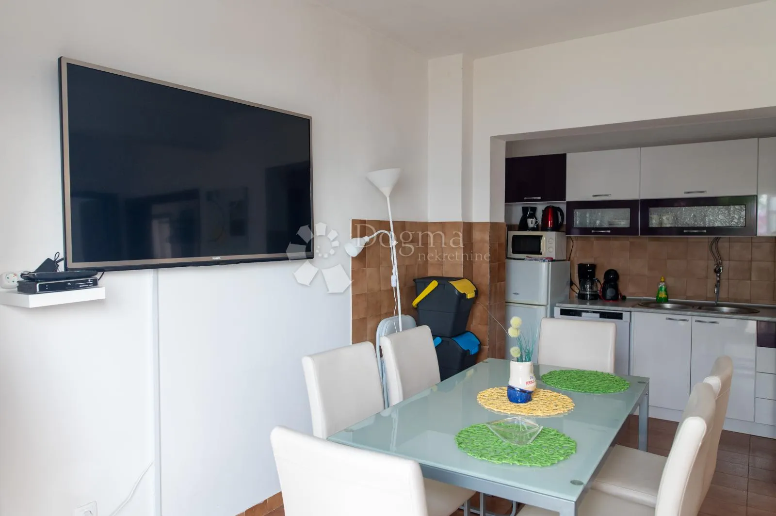 kuća prvi red uz more - dvojna kuća u arbaniji, trogir - slika 24