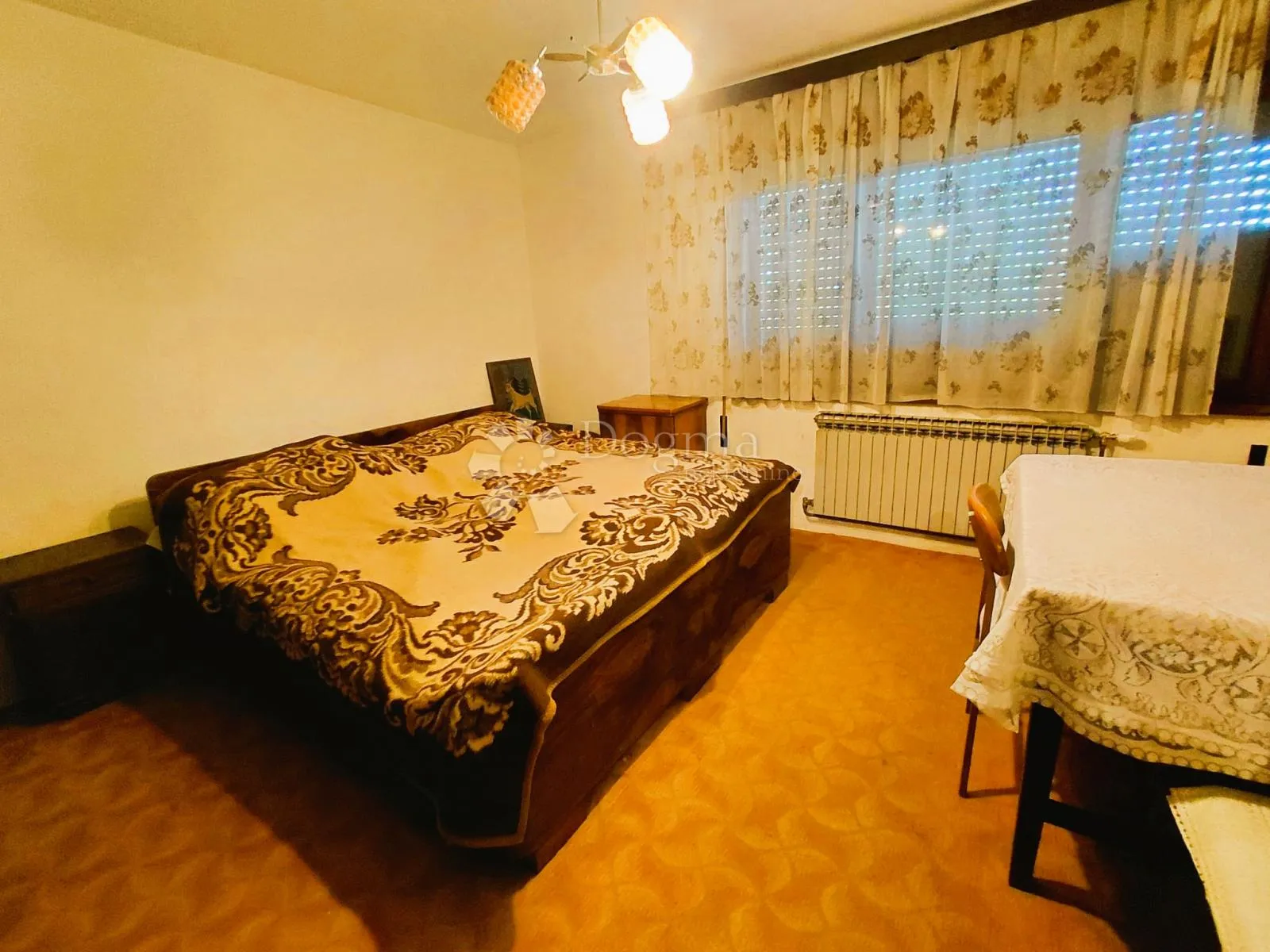 kuća 360m2 s građevinskim zemljištem donje ladanje - slika 6