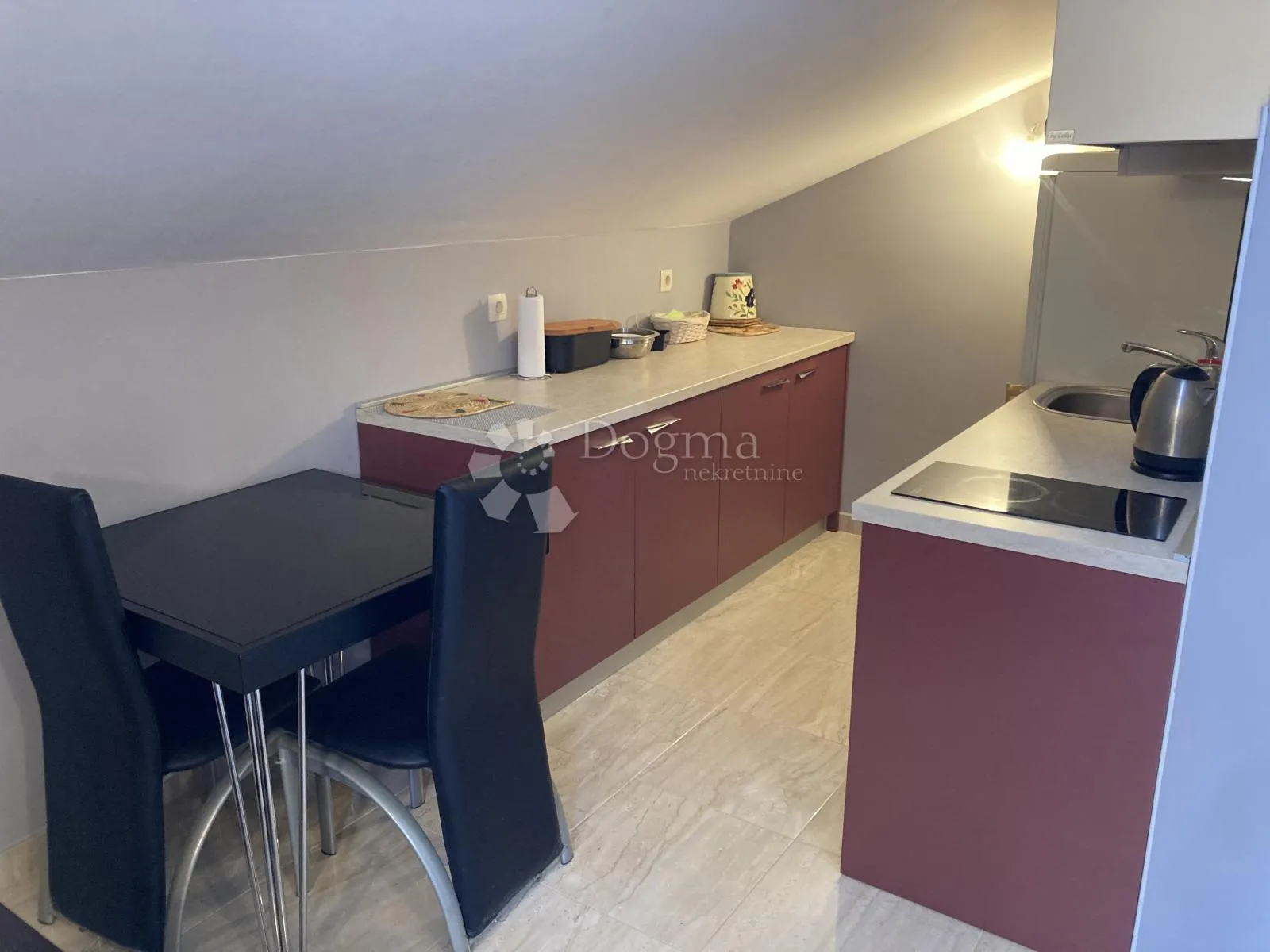 ražanj, apartmanska kuća prvi red do mora (3 stambene jedinice + studio apartman) - slika 15