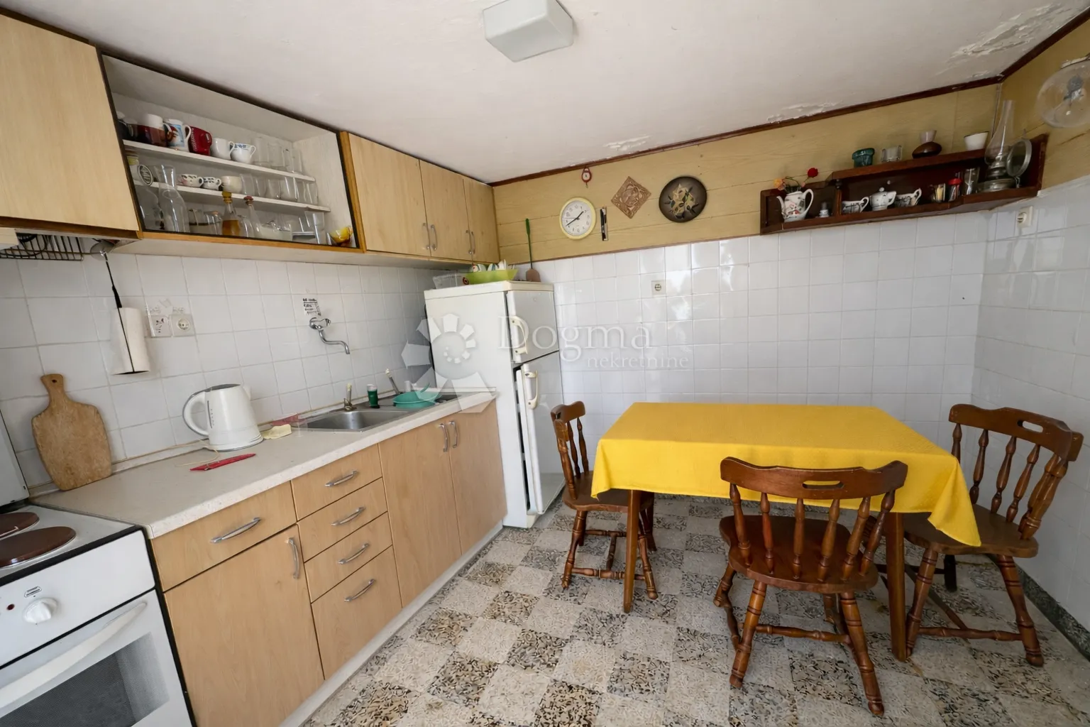prvić, kuća prvi red do mora s najljepšim pogledom na jadranu - slika 6