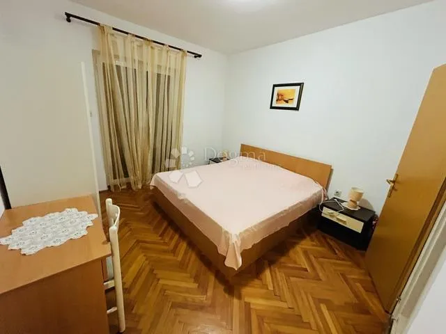 kuća na rabu - 300 m od plaže - slika 18