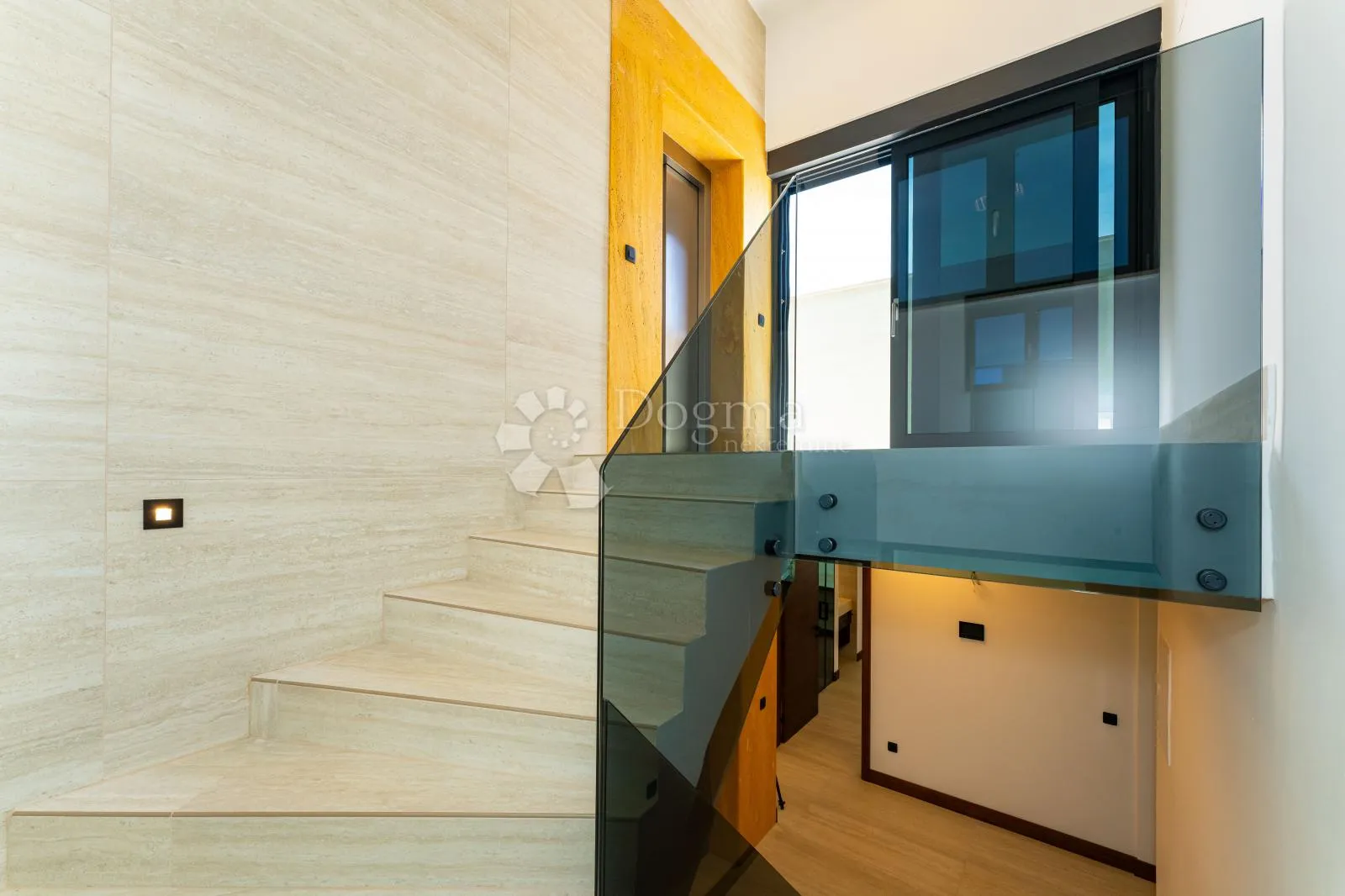 diklo lux penthouse – lift&bazen na krovu,70m od mora - slika 35