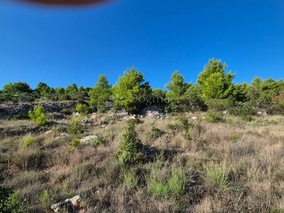 tisno - građevinsko zemljište 700m2 - slika 4