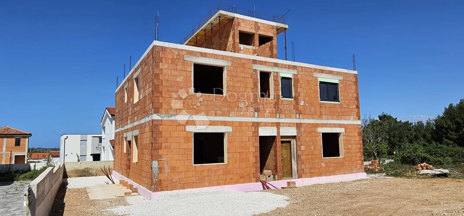 prizemni apartman s dvorištem, 350 m od mora - slika 10