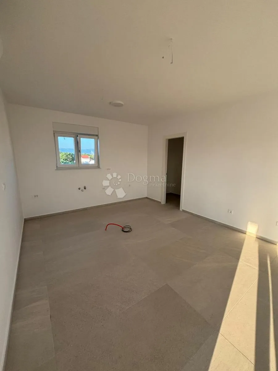 penthouse - pogled more - slika 8