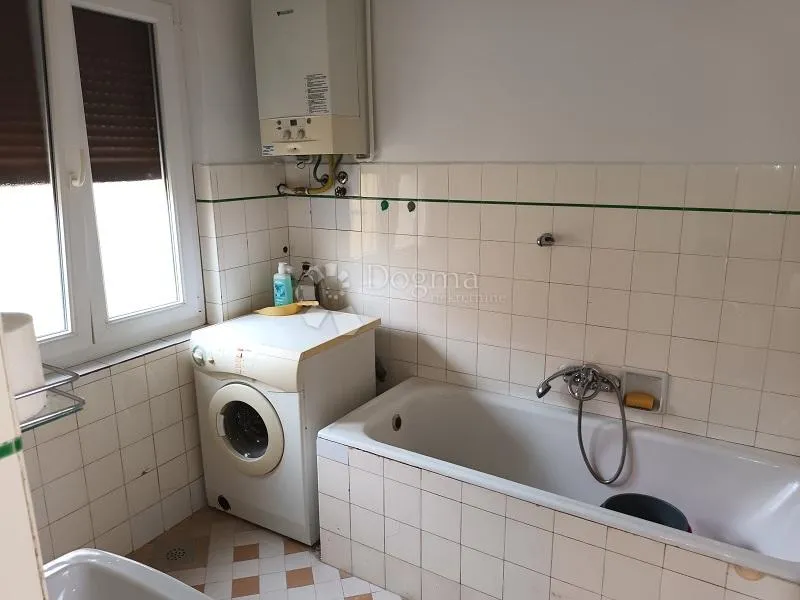 gospodski stan od 67 m2 u manjoj zgradi - slika 2
