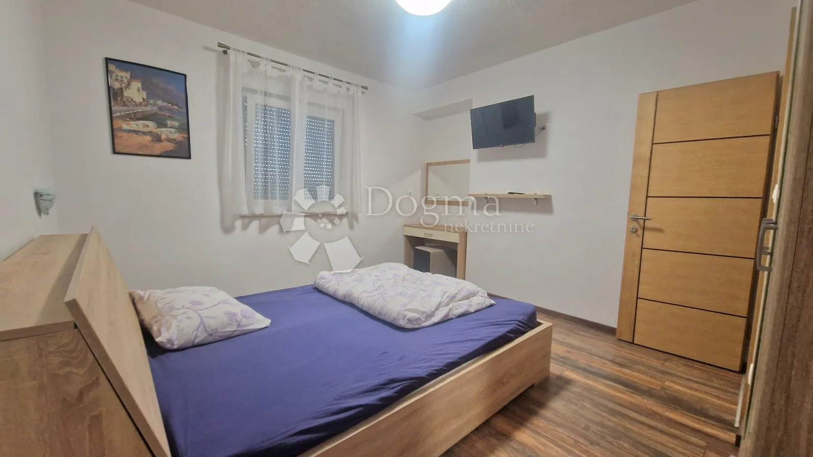 novogradnja sa 6 stambenih jedinica - slika 21