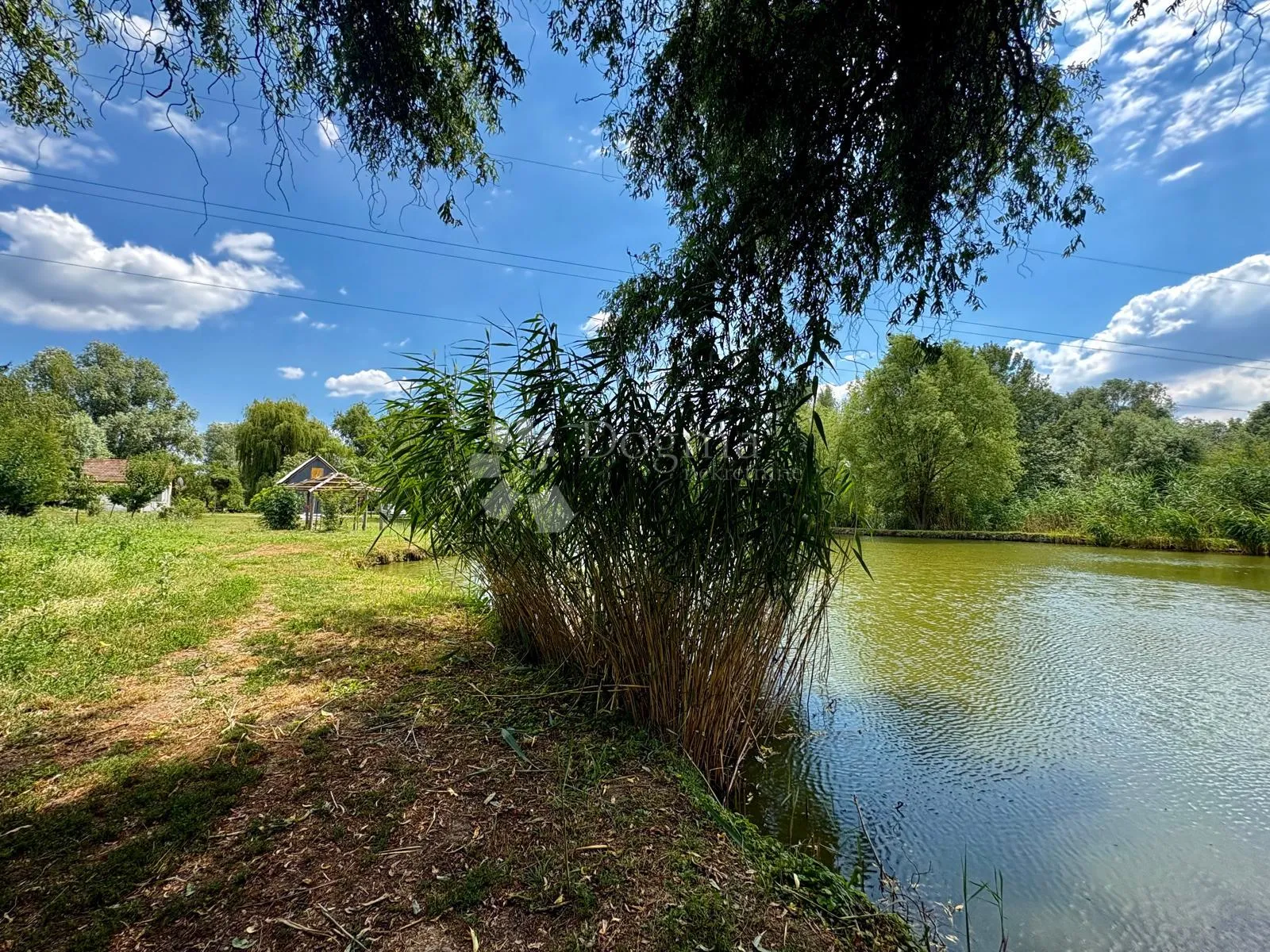 atraktivno imanje s ribnjakom i turističkim potencijalom - slika 53
