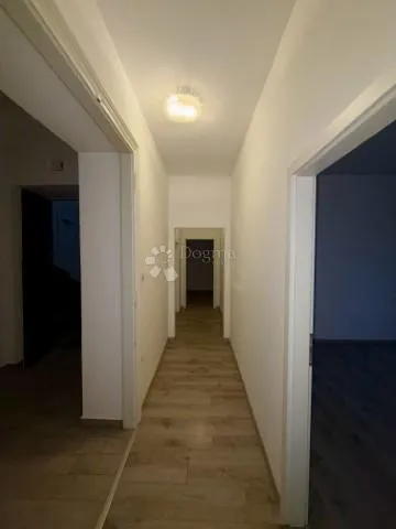 rijeka centar, adaptiran - 133 m2 - slika 9
