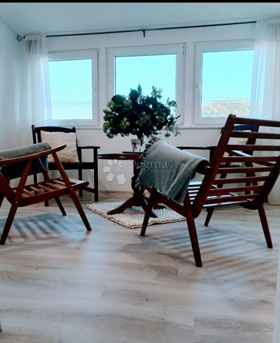 renovirana kamena kuća u blizini pule - slika 6