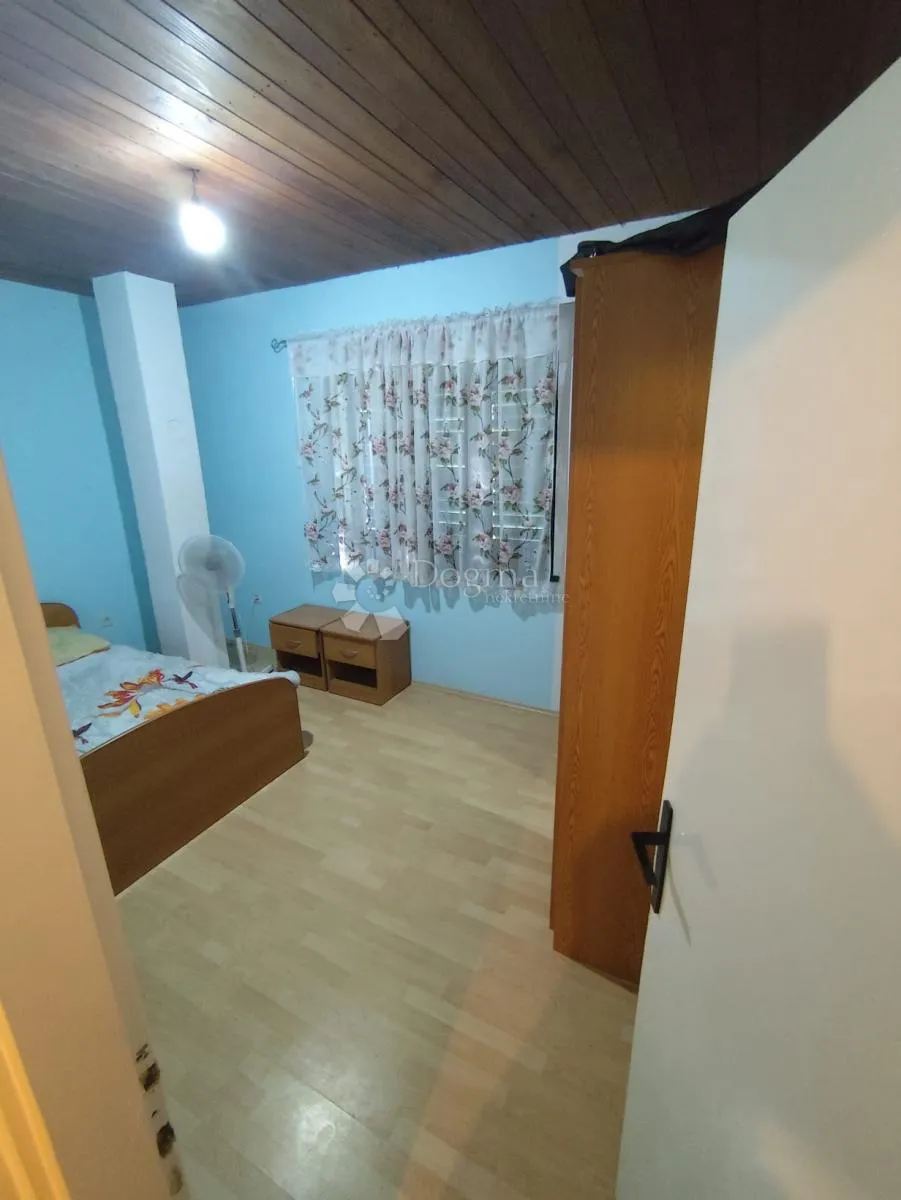 kuća u zatonu kraj šibenika - slika 10