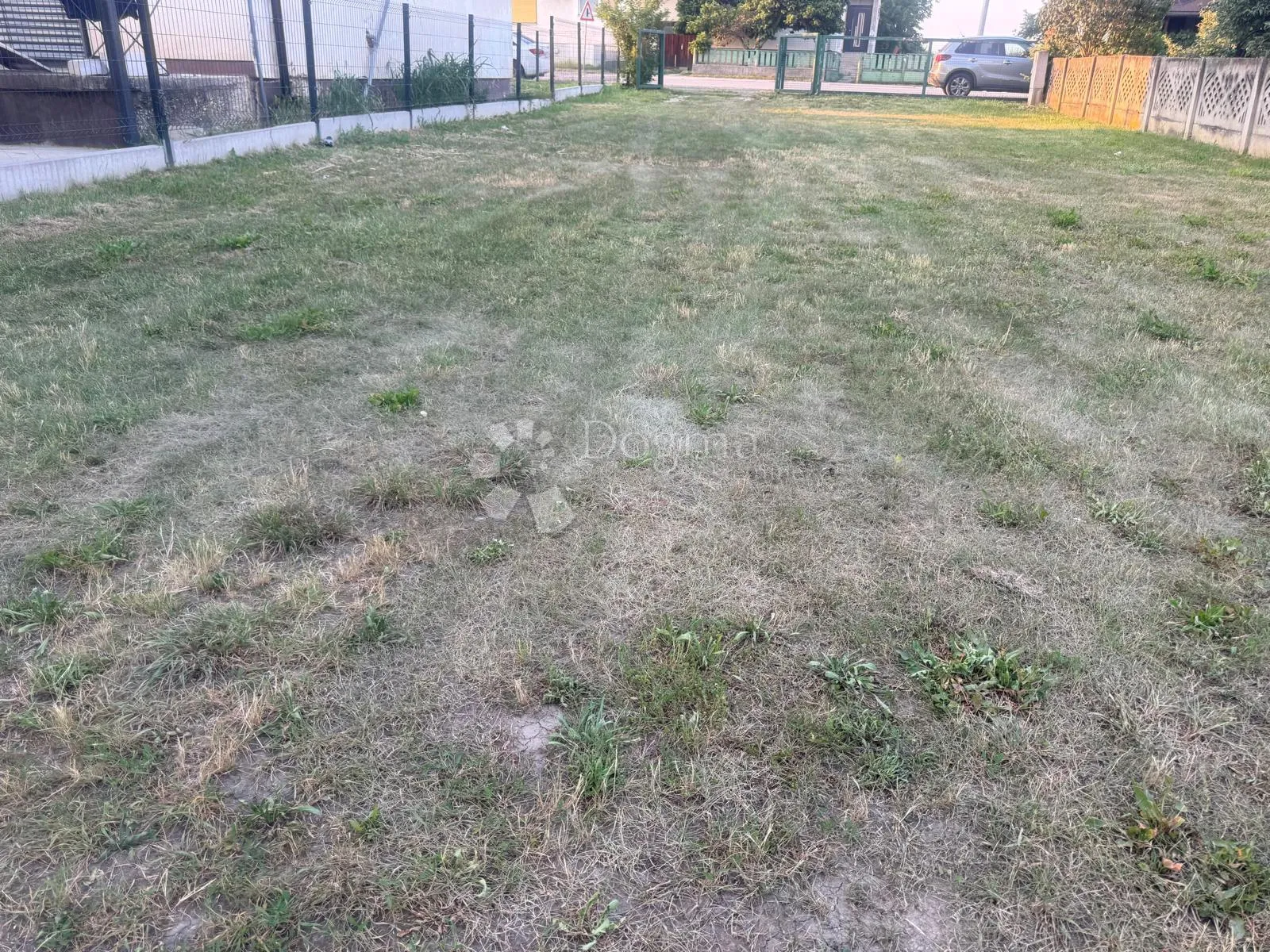 veliko zemljište s legaliziranom građevinom - slika 9