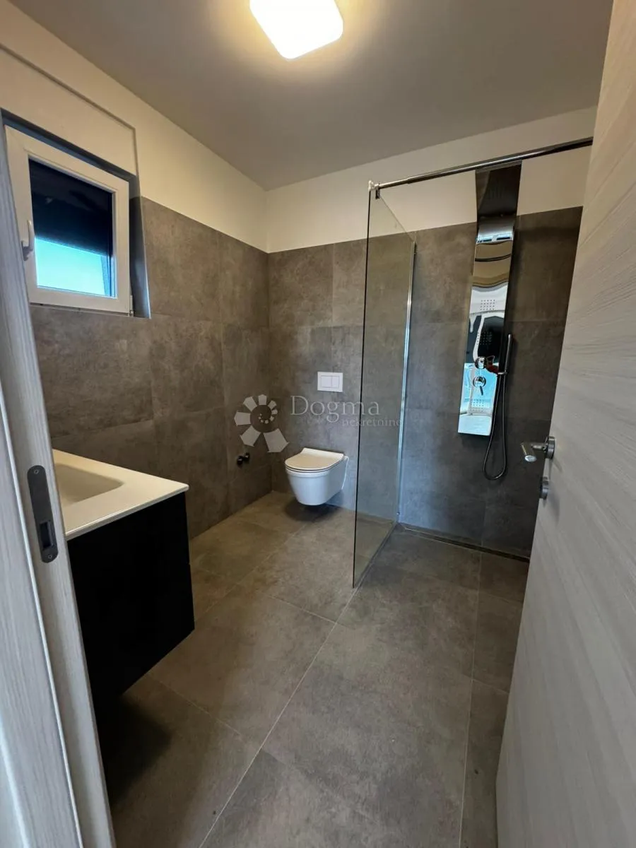 moderna novogradnja s pogledom na more – otok krk - slika 14
