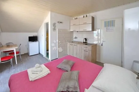 bibinje - apartmanska kuća prvi red do mora - slika 30