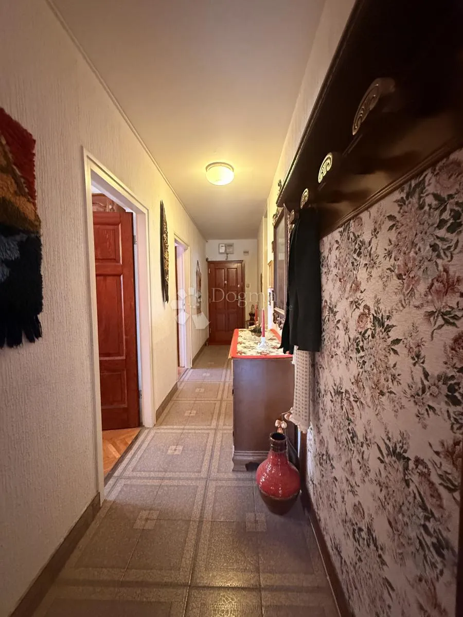 stan vežica s otvorenim pogledom na more - slika 10