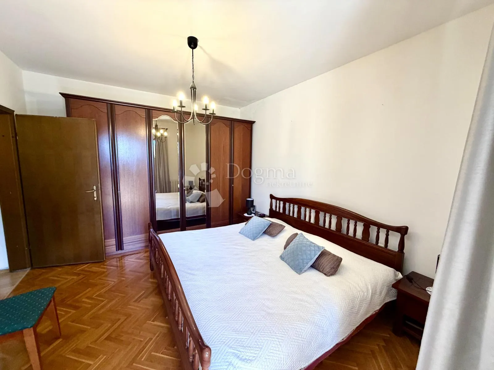 predivna kuća sa 4 stambene jedinice - rovinj - slika 15
