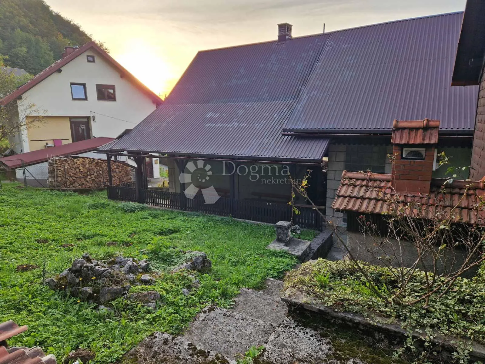 kuća 250m2 - slika 6