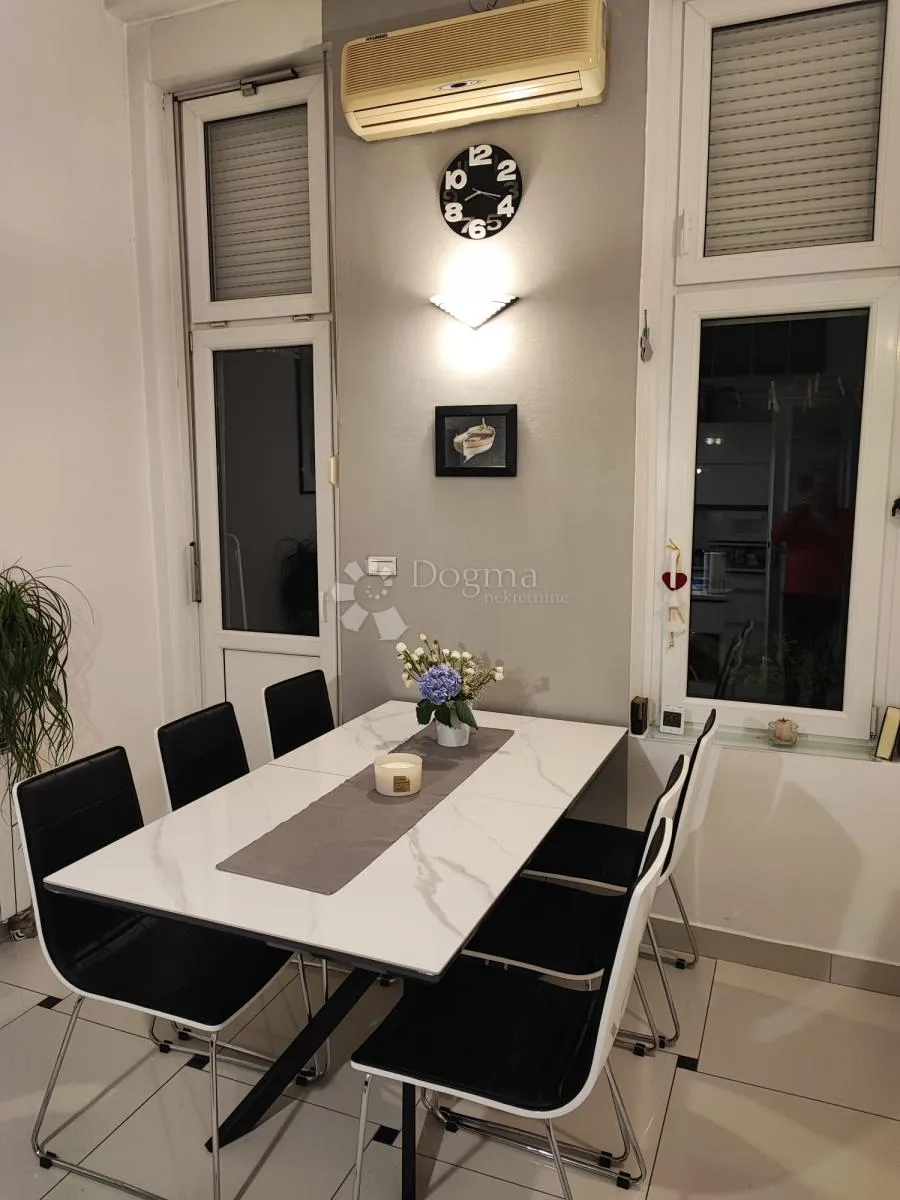 elegantna gradska rezidencija s terasom + vpm - slika 7