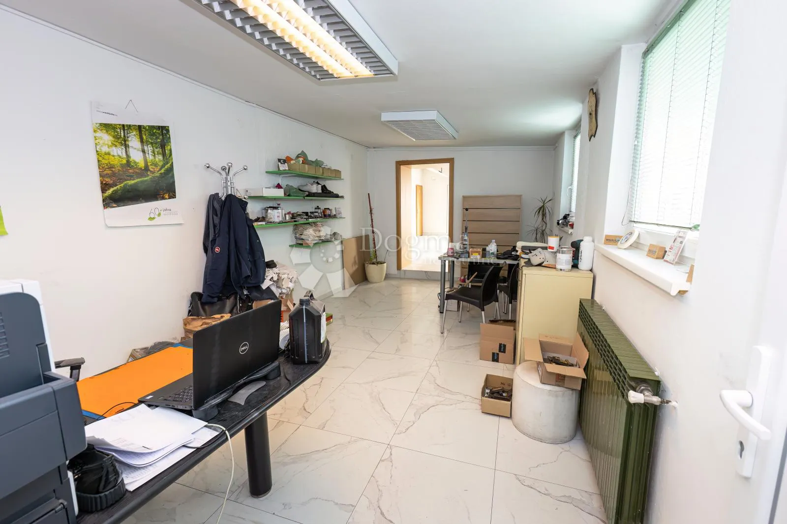 prodaje se poslovna zgrada – 1572 m² + dvorište 1236 m² - slika 22