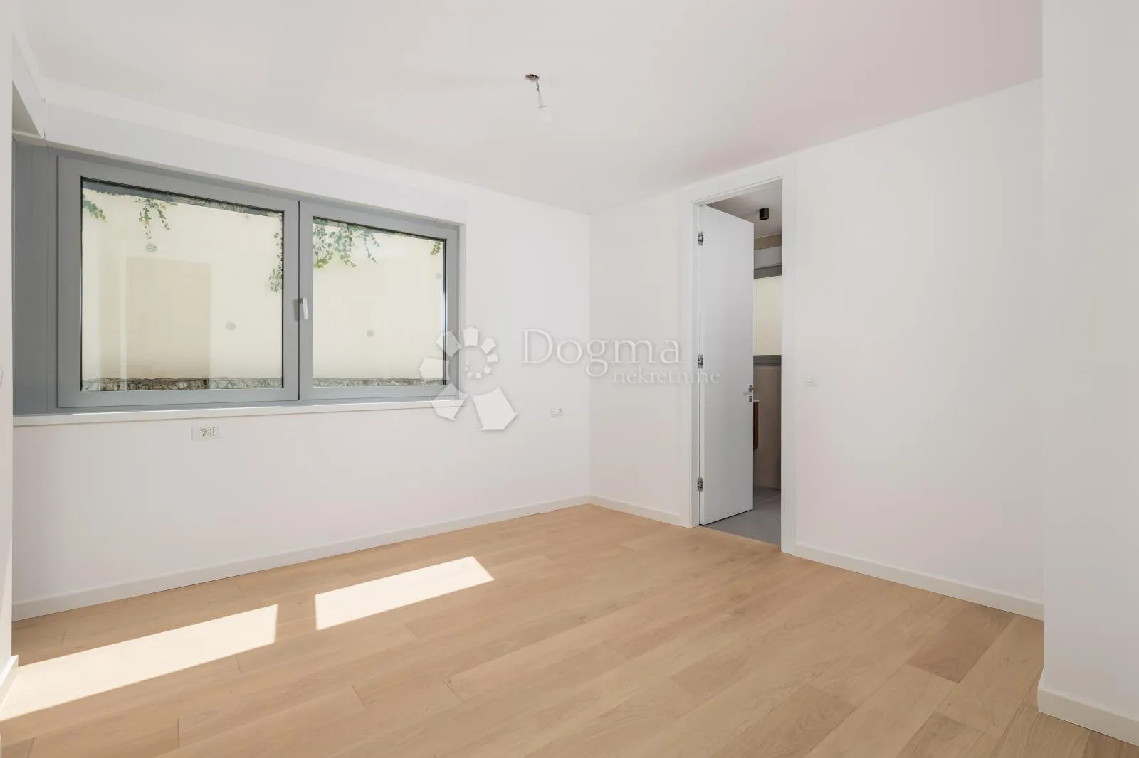 opatija, luksuzni stan, 2s+db, balkon, lift, bazen - slika 17