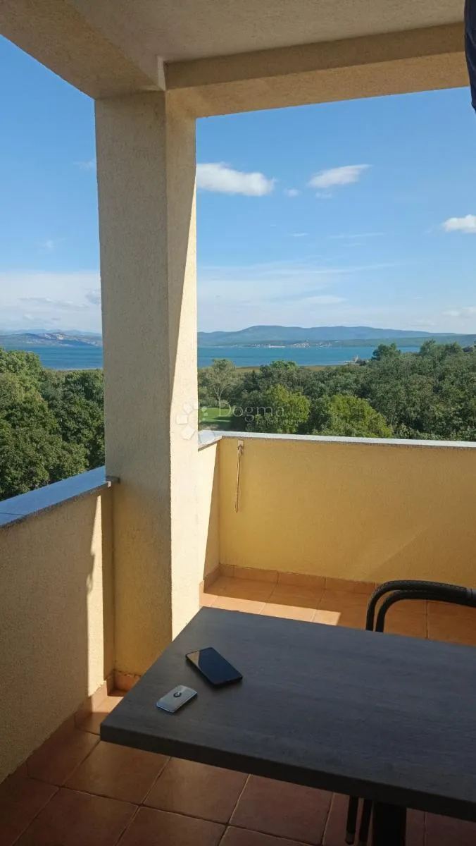 stan sa prekrasnim pogledom na more - slika 14