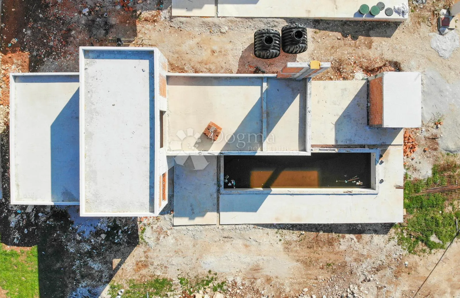 kanfanar, atraktivna villa u roh-bau fazi s pogledom na more - slika 21