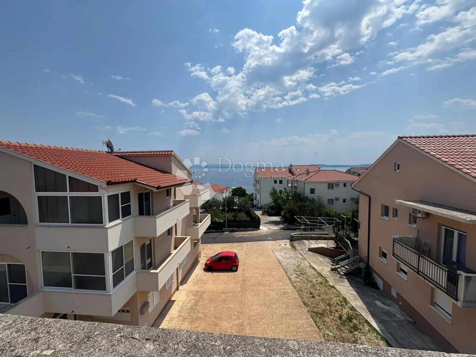 kuća okrug gornji - slika 27