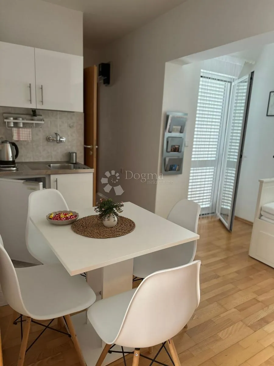 vodice – kuća s 6 apartmana blizu mora - slika 35