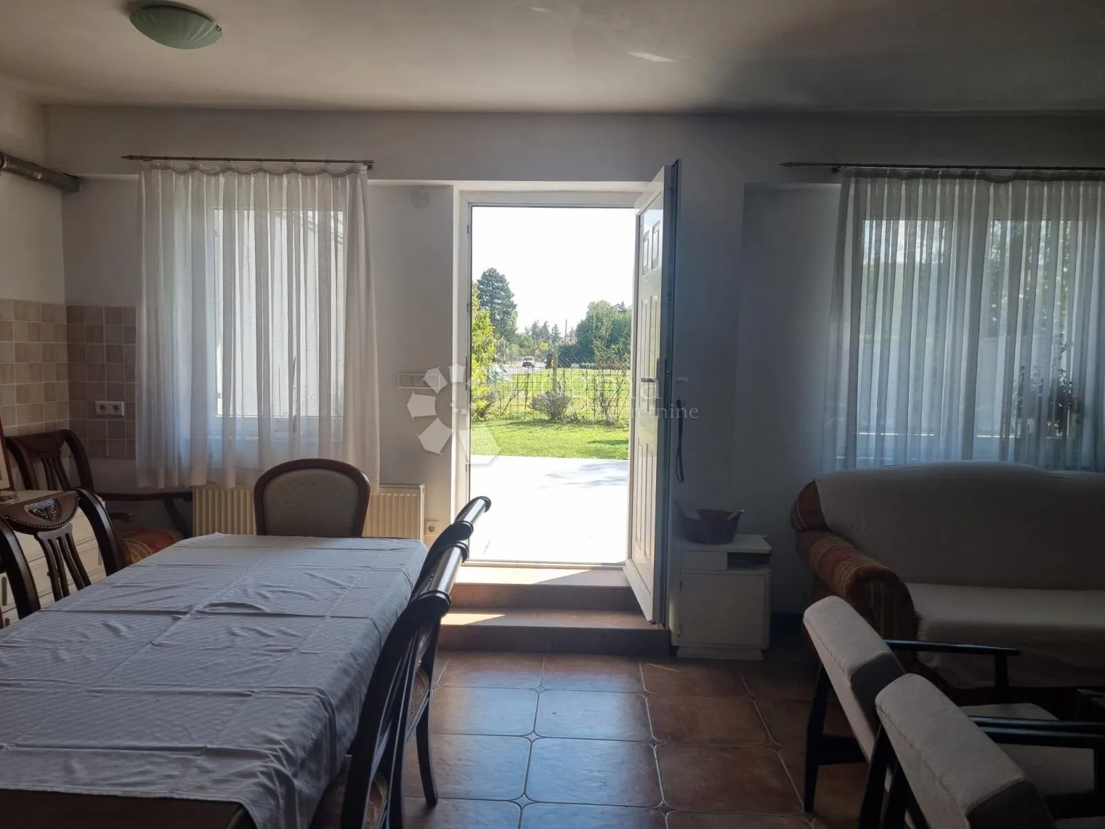 obiteljska kuća na trnovčici - slika 17