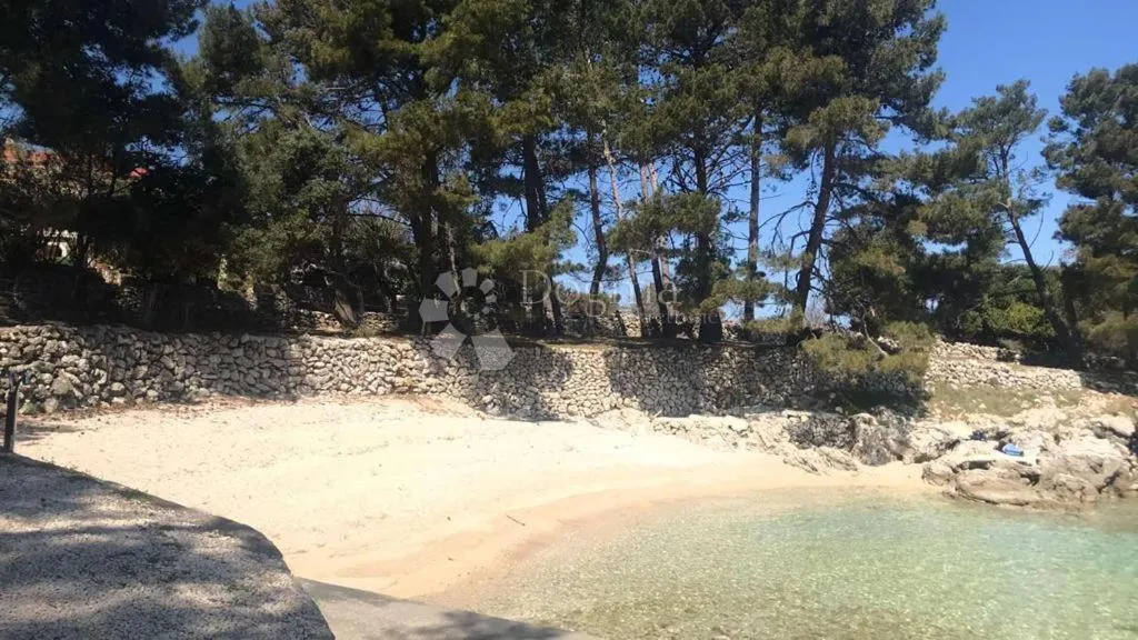 mali lošinj-nerezine prekrasan premium apartman 70 metara od mora - slika 4