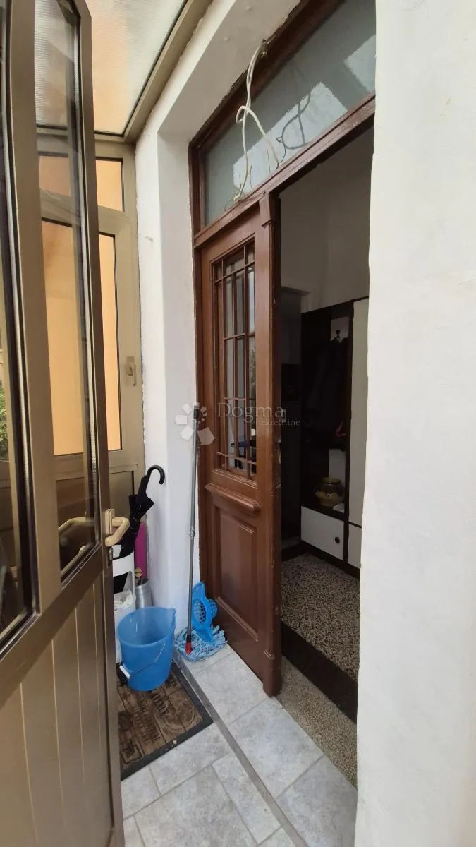 lijep stan na mirnoj lokaciji nedaleko centra - slika 18