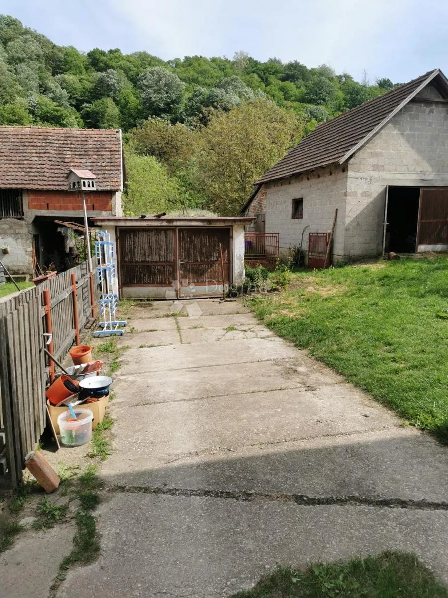petrinja, samostojeća kuća, 2200 m2 okućnice - slika 13