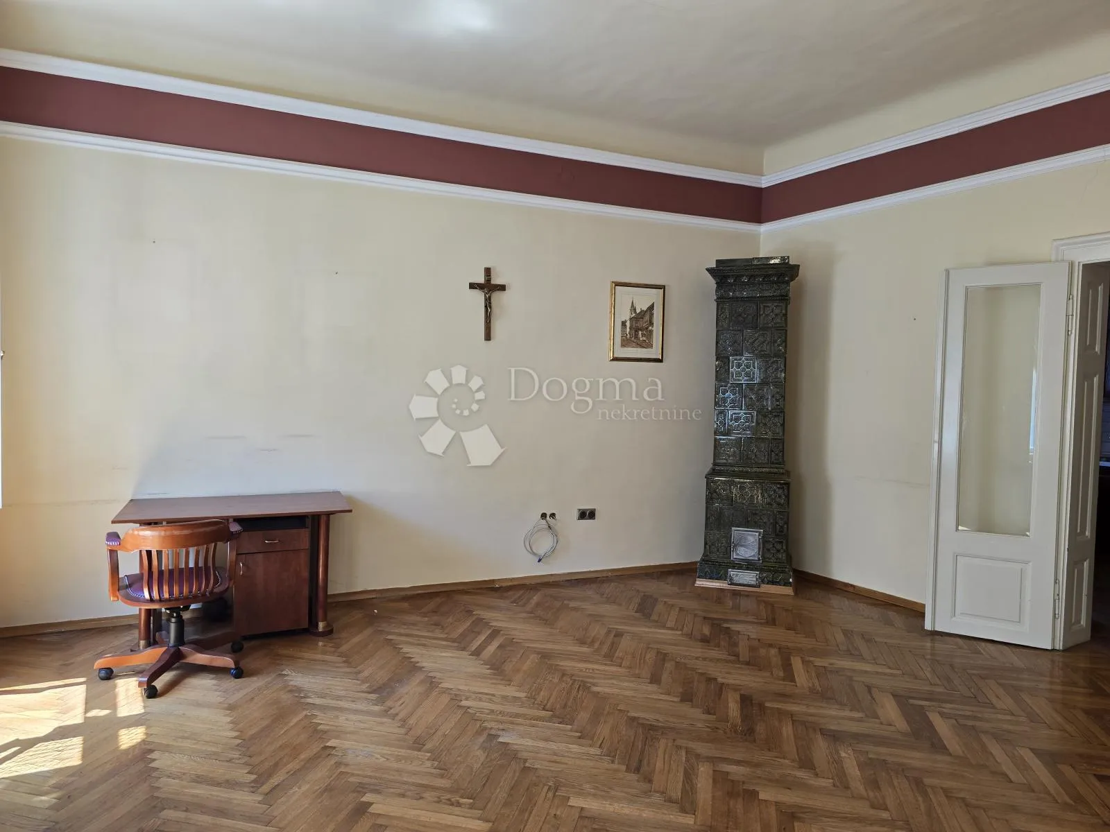 stan u baroknom stilu u centru varaždina - slika 4
