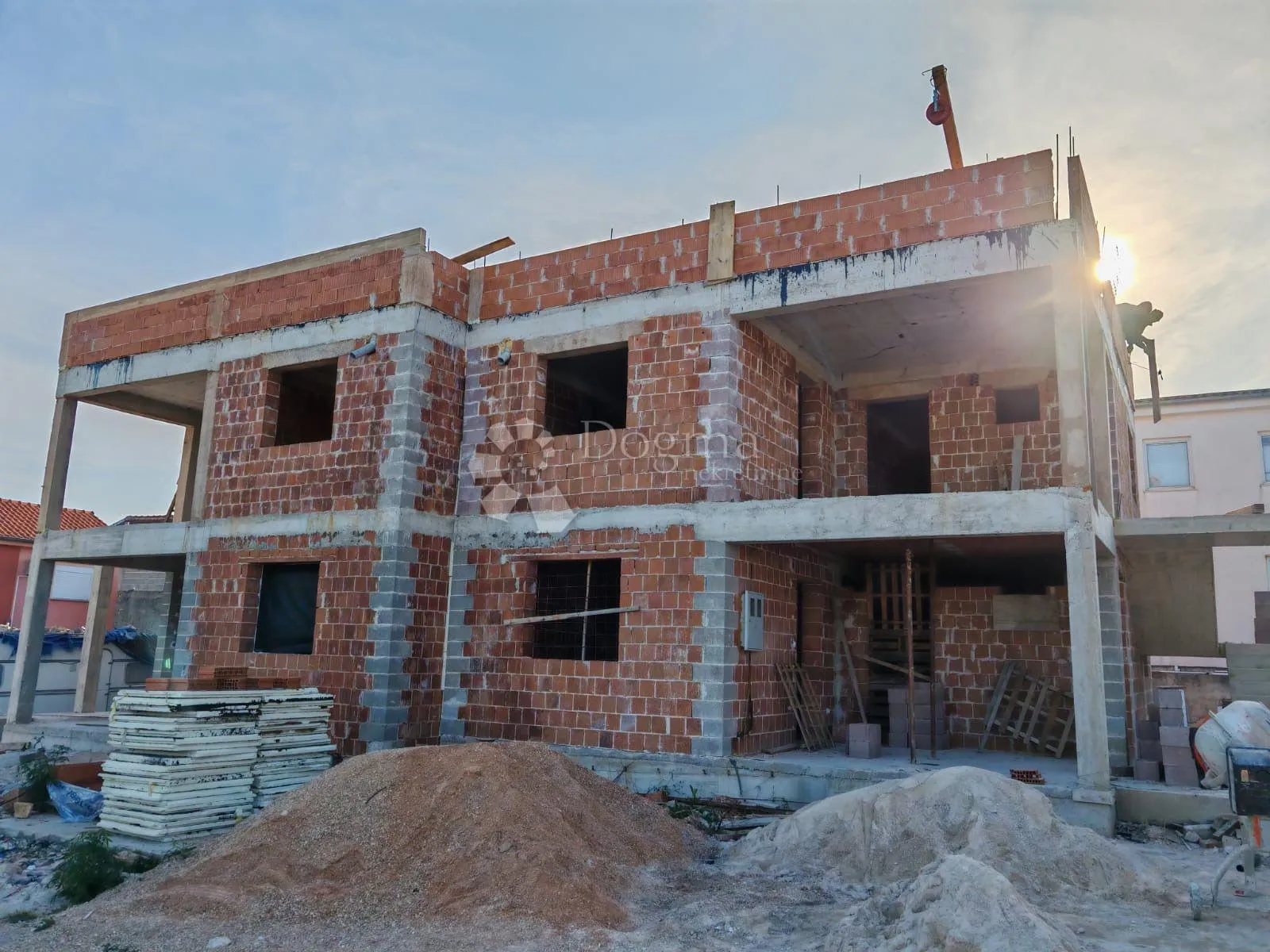 dvojna kuća s dva apartmana – pirovac - slika 5