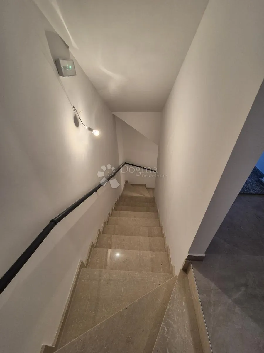 luksuzni app u novogradnji 152m2 s bazenom i okućnicom 180m2 - slika 15