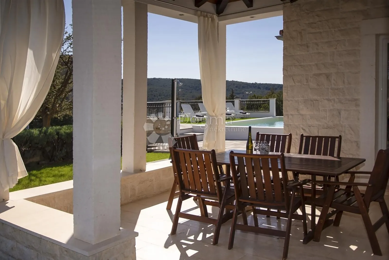 dubrava kod šibenika - prekrasna villa sa bazenom, 282 m2 - slika 11