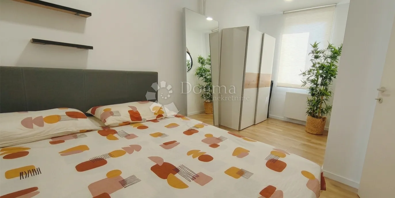 prekrasan stan kompletno uređen!!!- srednjaci - slika 7