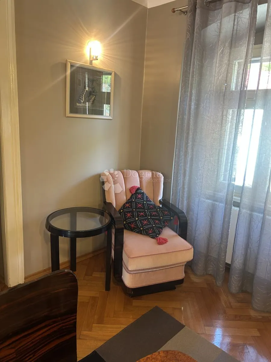 gospodska kuća u bakru - slika 42