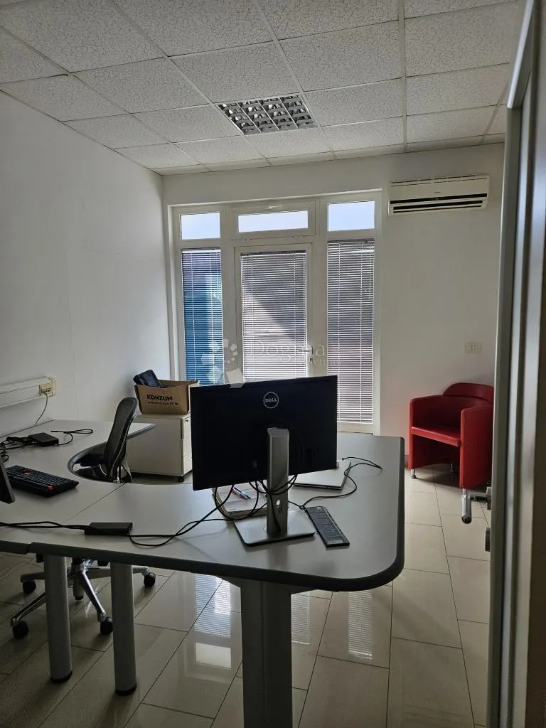 novo u ponudi - zamet - cca 185 m2 - slika 2
