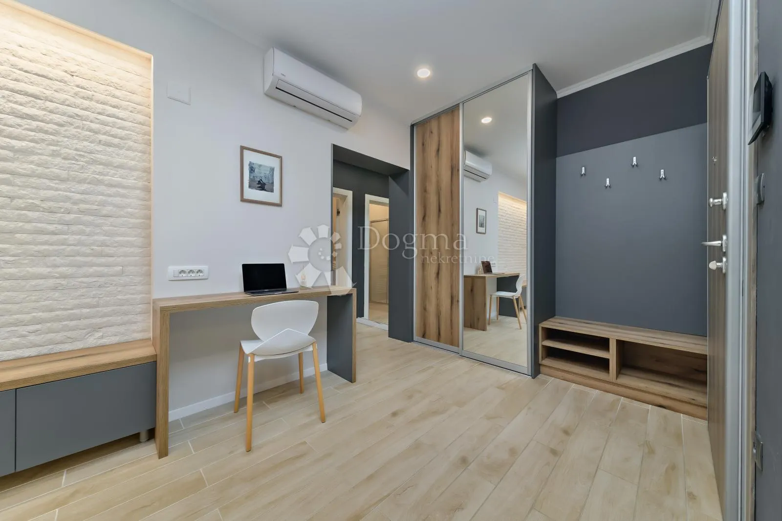 zagreb, maksimir, luksuzan stan 40 m2 s bazenom - slika 7