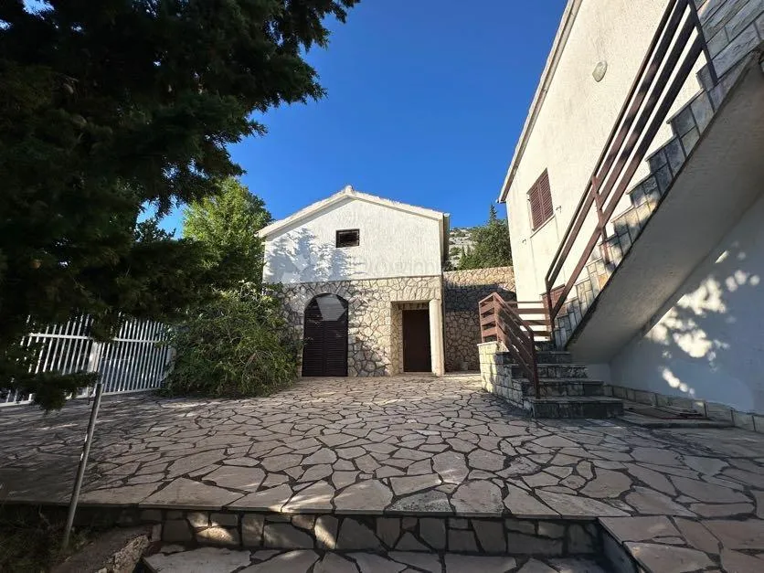 kuća na samom moru barić draga - slika 9