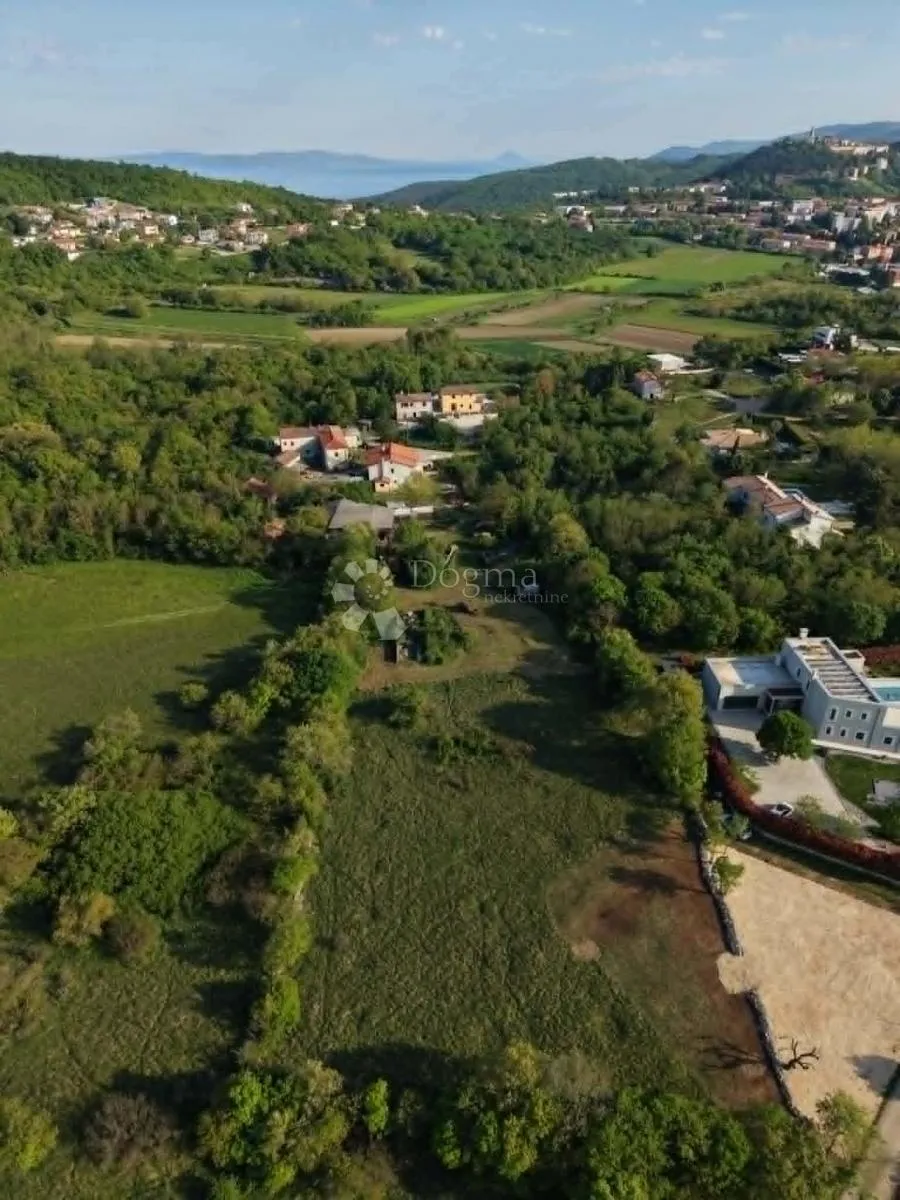 građevinsko zemljište u centru labina - slika 2