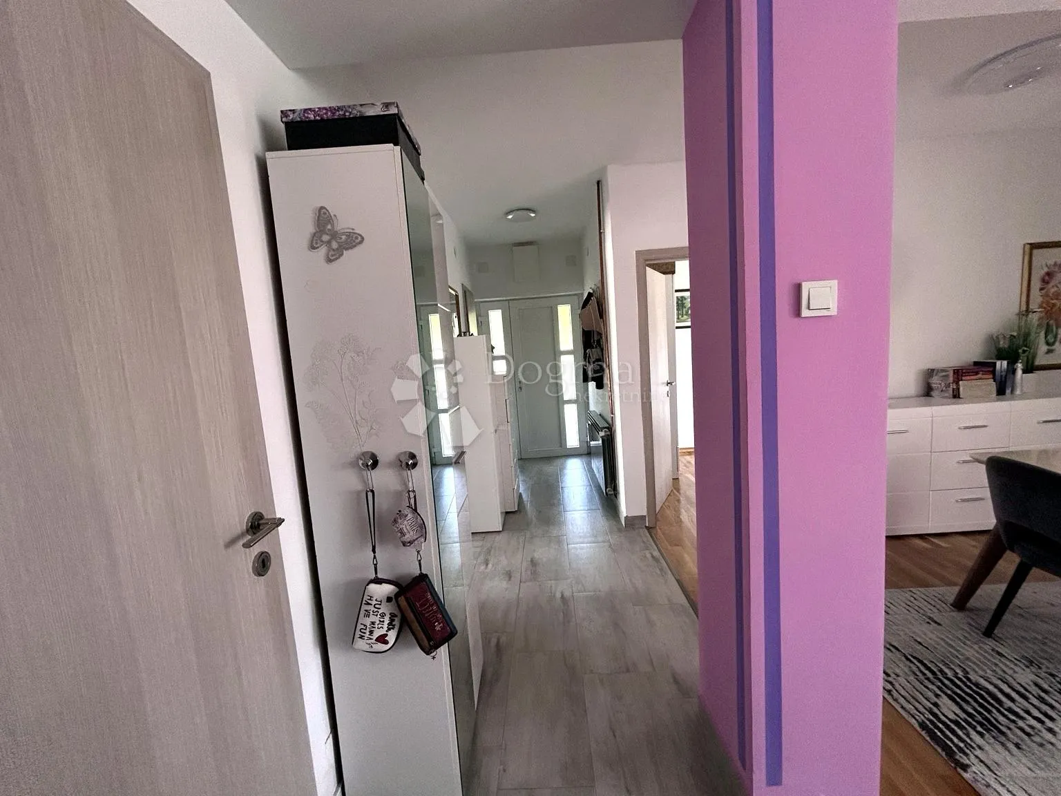 križ, obnovljena kuća bez ulaganja, 2 spavaće sobe, 1.199 m² okućnice - slika 14
